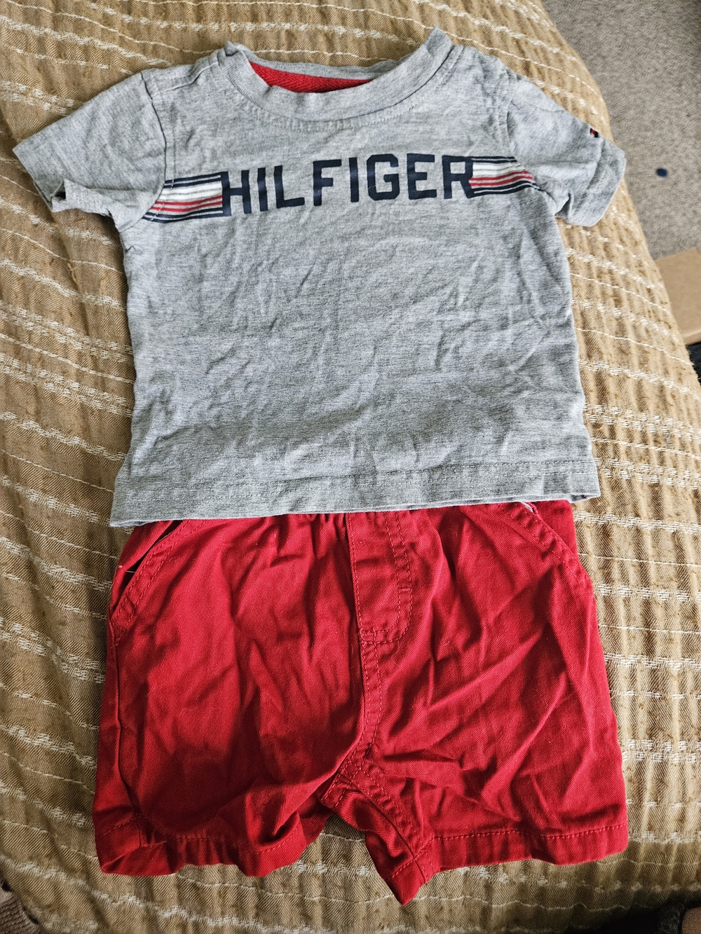 Tommy Hilfiger Gray Logo Tee with Red Shorts